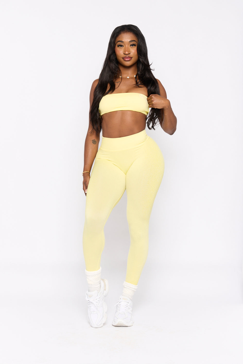 Yellow Spray Contour Scrunch Butt Leggings