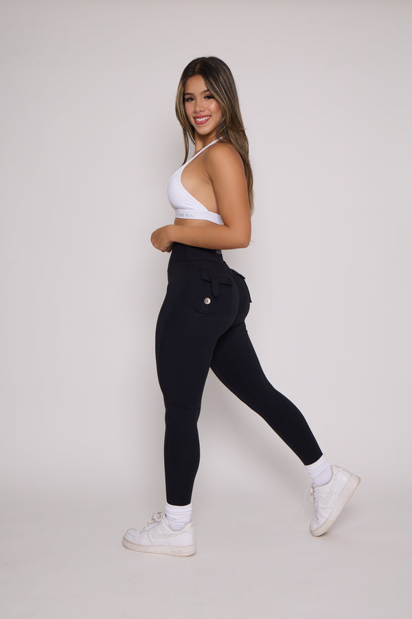 Black Pocket Scrunch Butt Leggings